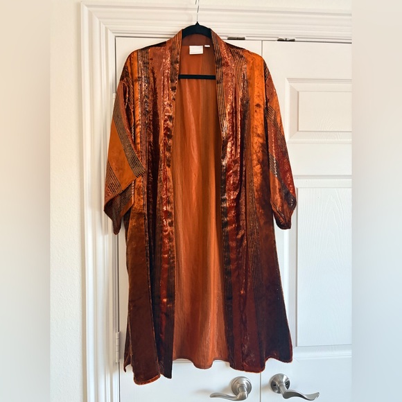 Anthropologie Jackets & Blazers - Anthropologie Metallic Burnt Orange Velvet Kimono